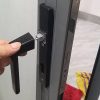 Sửa cửa nhôm bị hư khoá